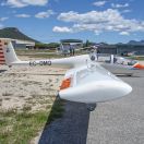 Jesús Platas doing an introductory flight on EC-DMQ Twin Astir